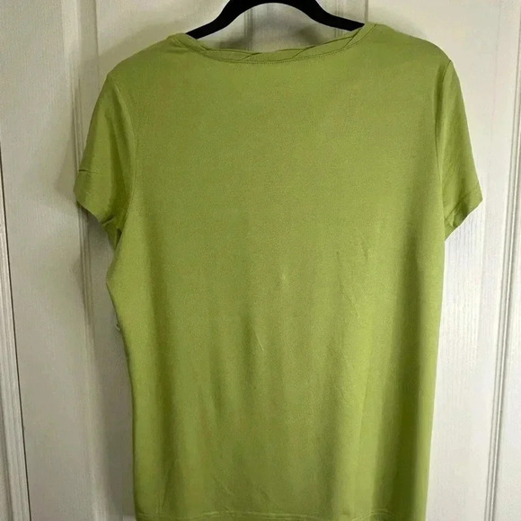 💚”Talbots” NWT Green (Chartreuse) Short Sleeved Super Soft Tee Size L💚 - Picture 3 of 9